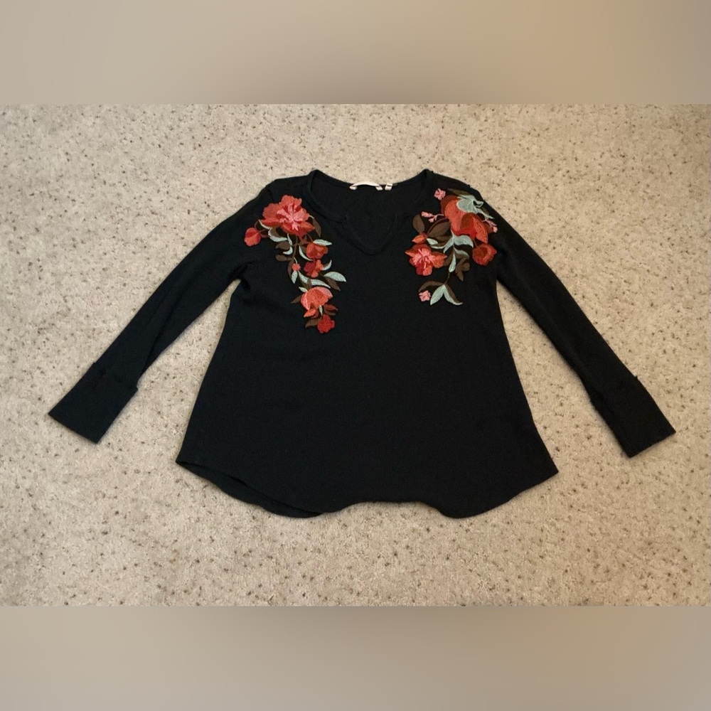 Soft Surroundings Black Embroidered Top - Med